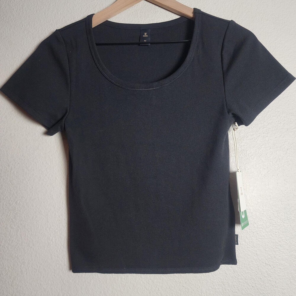 Roark Shirt Womens Medium Black Wind Worn Tee Scoop Neck Drirelease Ribbed